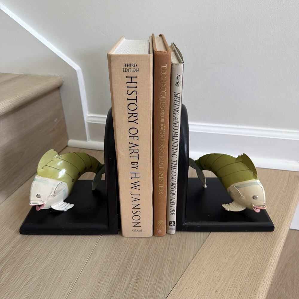 Hand-painted Metal Fish Bookends With Black Wood Base 6.5” X 8” Set Of 2